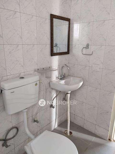 2 BHK Flat In Zara Aavaas For Sale  In Sector-104