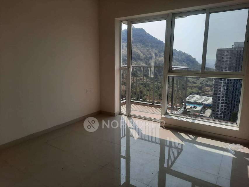 2 BHK Flat In Godrej Hillside 1 For Sale  In Mahalunge