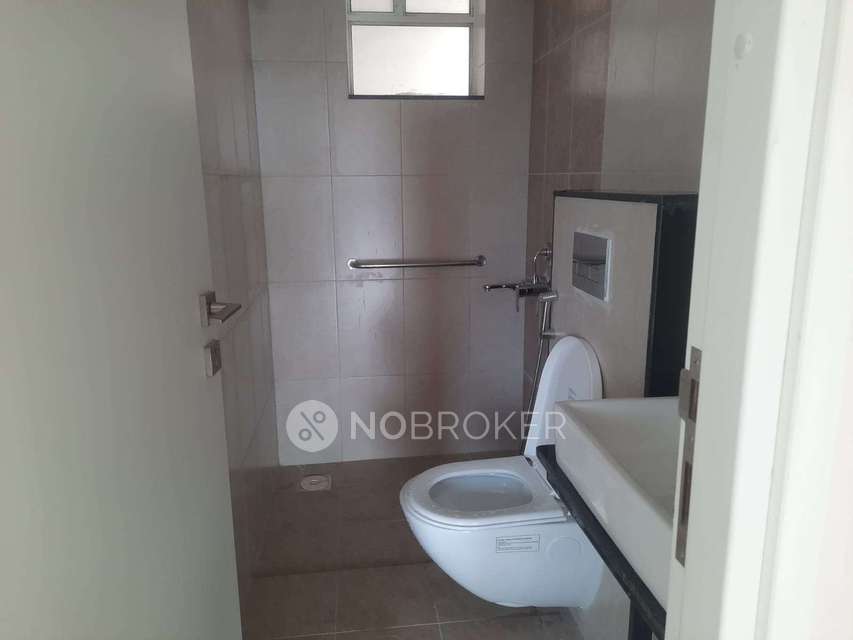 2 BHK Flat In Godrej Hillside 1 For Sale  In Mahalunge