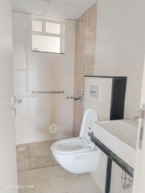 2 BHK Flat In Godrej Hillside 1 For Sale  In Mahalunge