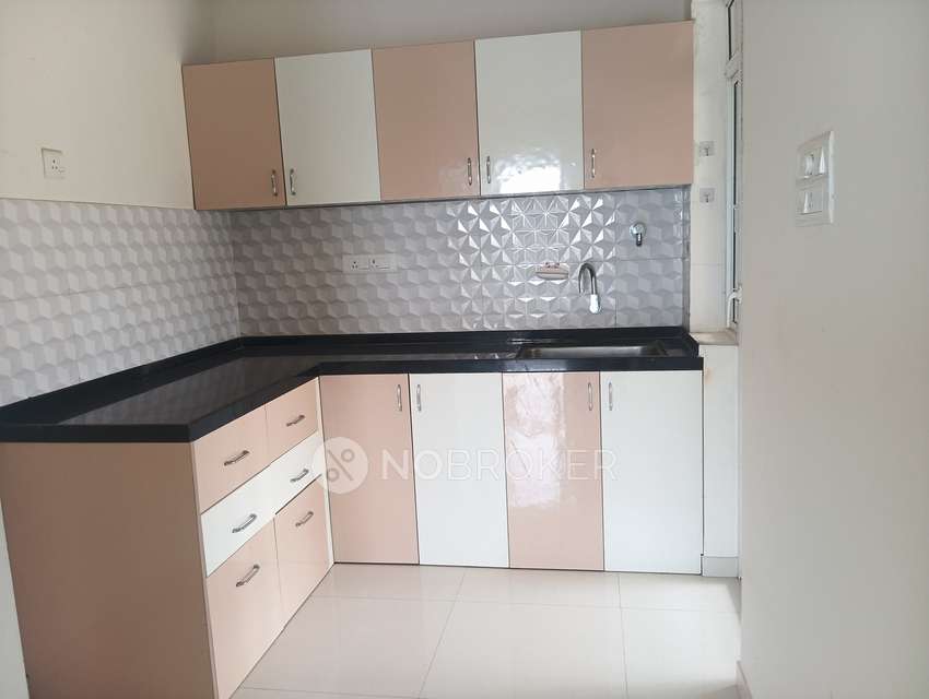 2 BHK Flat In Godrej Hillside 1 For Sale  In Mahalunge