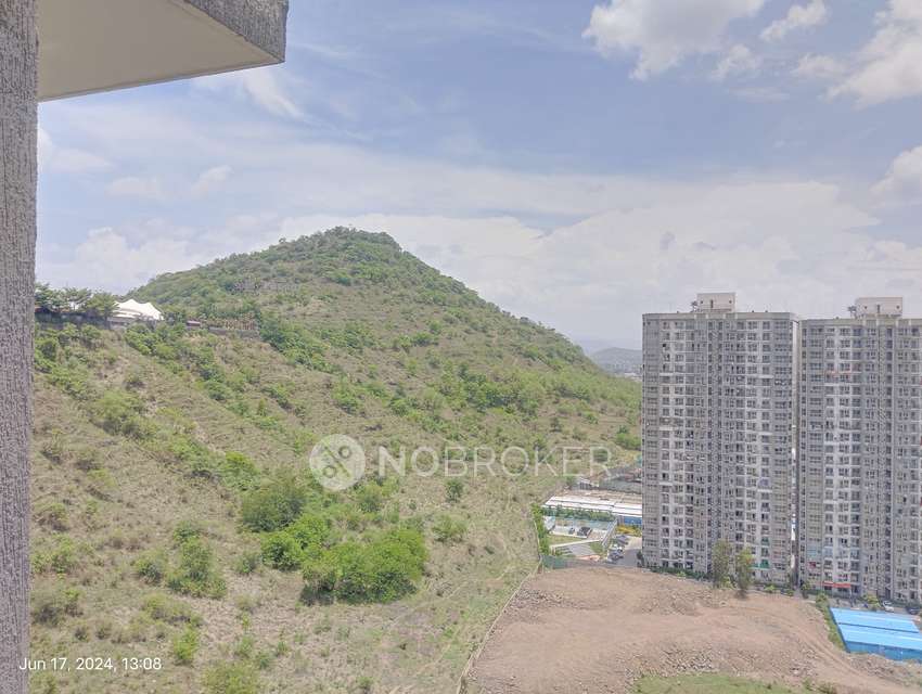 2 BHK Flat In Godrej Hillside 1 For Sale  In Mahalunge