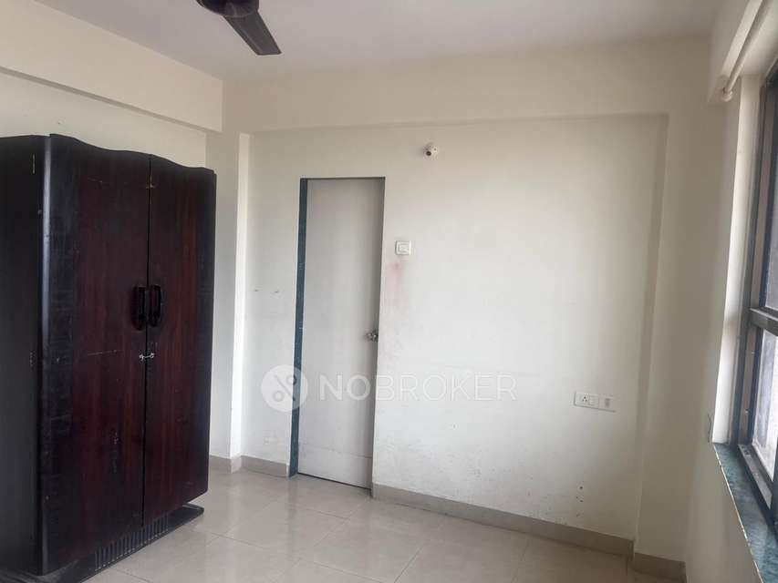 2 BHK Flat In Castle Rock for Rent  In Wadala