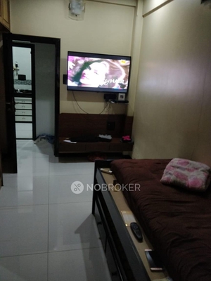 2 BHK Flat In Harish Terrace for Rent  In Matunga East