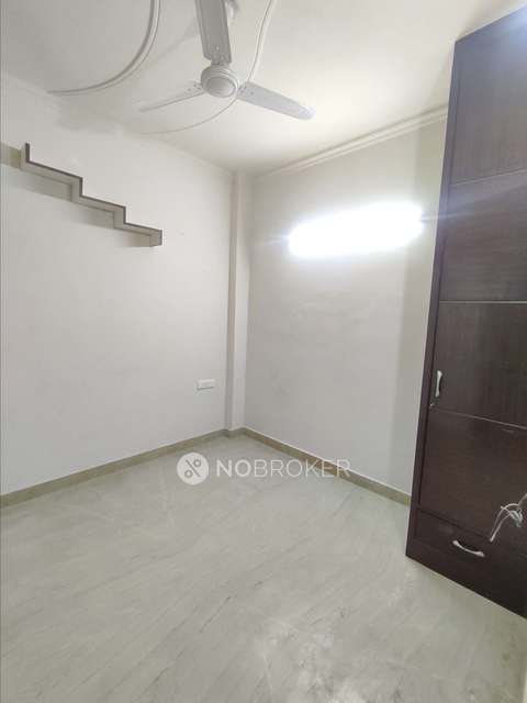 3 BHK Flat For Sale In Ashram