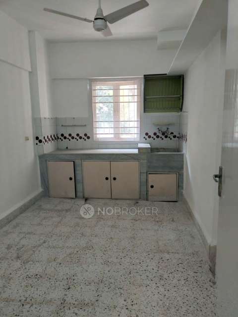 2 BHK Flat In Versova Jupiter Coop Housing Society  For Sale  In Andheri West