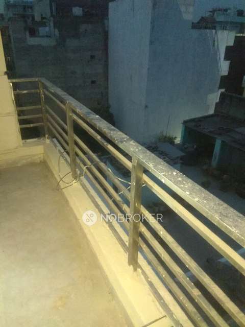 2 BHK Flat For Sale  In Chhatarpur