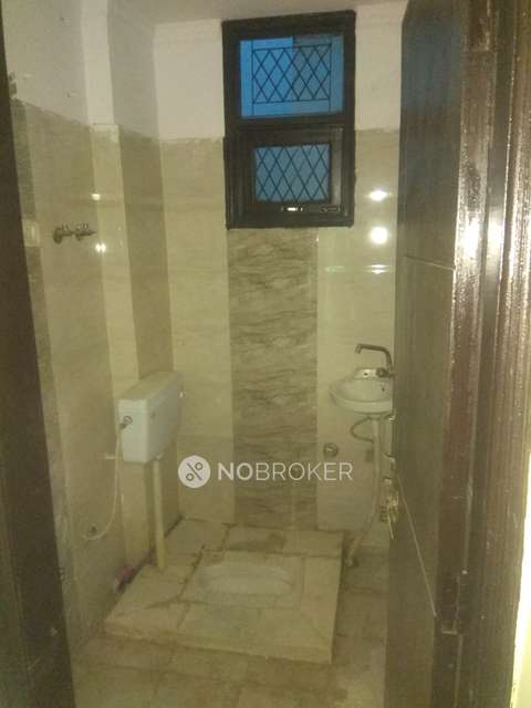 2 BHK Flat For Sale  In Chhatarpur