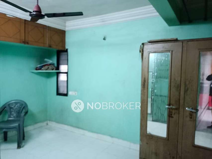4 BHK Flat In Narayan Complex For Sale  In  Pimpri-chinchwad,