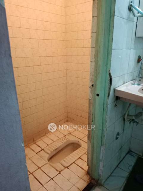 4 BHK Flat In Narayan Complex For Sale  In  Pimpri-chinchwad,