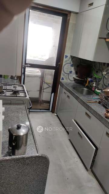 2 BHK Flat In Sriji Towers For Sale  In Wadala East, Wadala