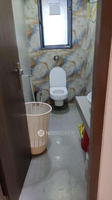 2 BHK Flat In Sriji Towers For Sale  In Wadala East, Wadala