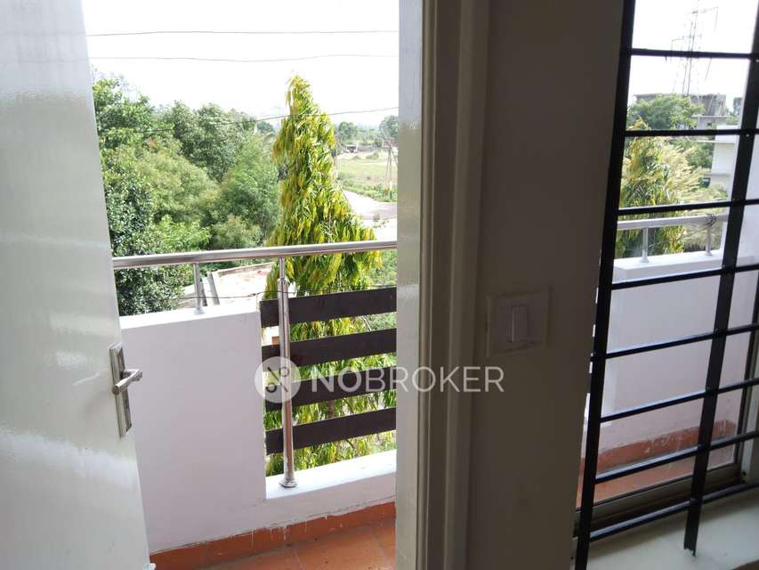 2 BHK Flat In Monito Eshanya For Sale  In Doddajala