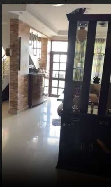 4 BHK Flat In Purvanchal Silver City For Sale  In Sector 93a