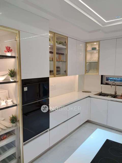 3 BHK Flat In Standalone Building  For Sale  In  Dwarka