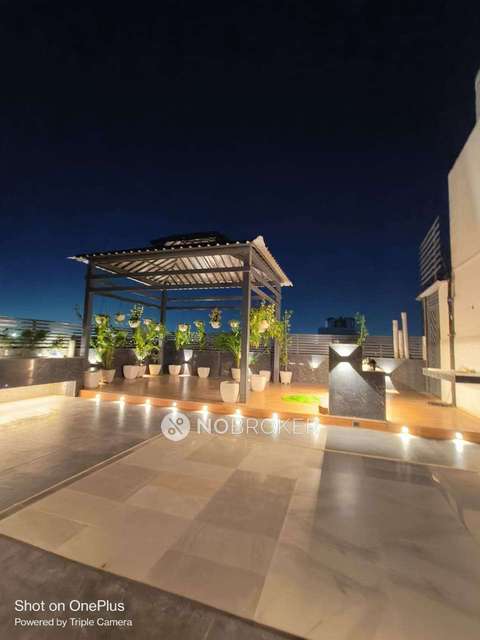 3 BHK Flat In Standalone Building  For Sale  In  Dwarka