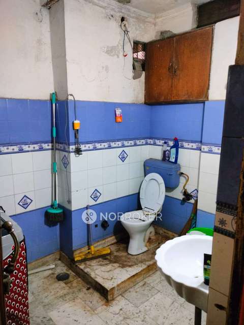 2 BHK Flat For Sale  In Raja Garden 