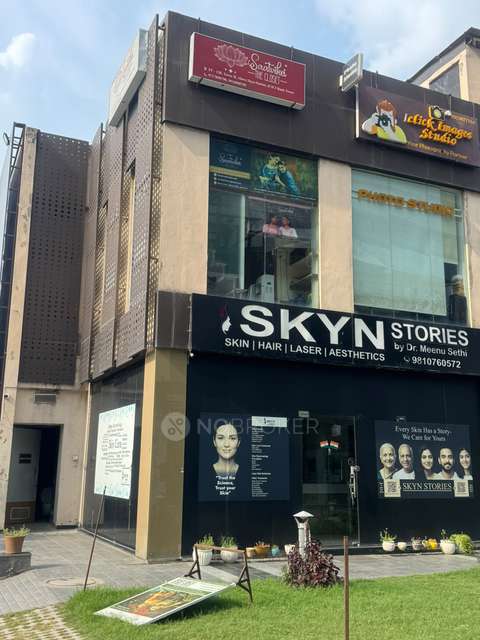 Shop in Sector 63, Gurgaon for Rent 
