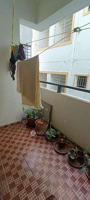 3 BHK Flat In Gr Shruthi Nivas, Singasandra For Sale  In Singasandra