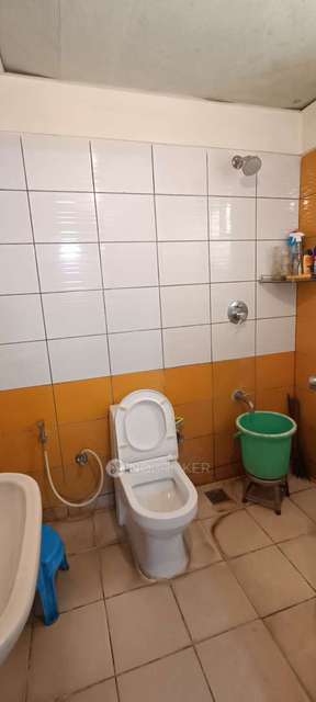 3 BHK Flat In Gr Shruthi Nivas, Singasandra For Sale  In Singasandra