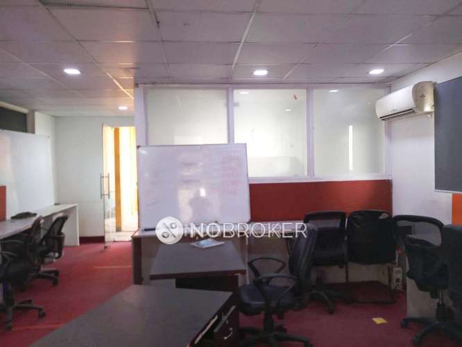 Showroom in Sector 10, Noida for Rent 