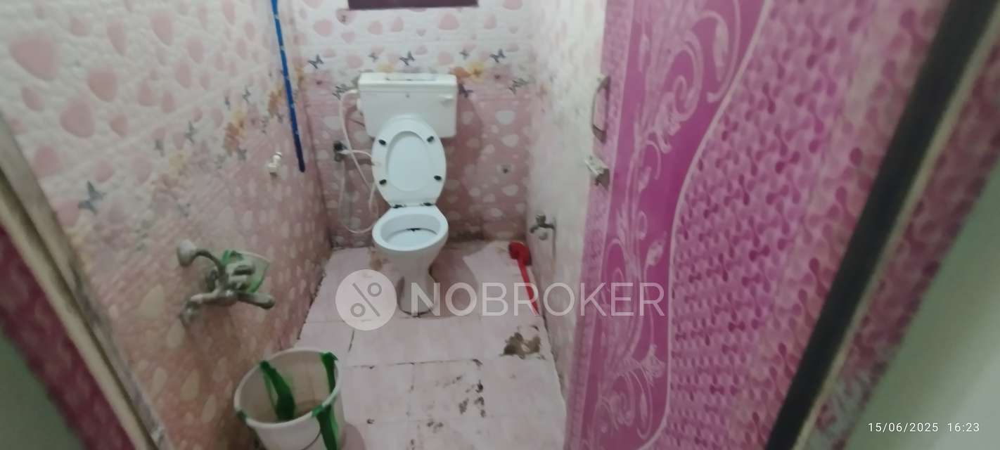 2 BHK Flat In Jkv Galaxy For Sale  In Mudichur