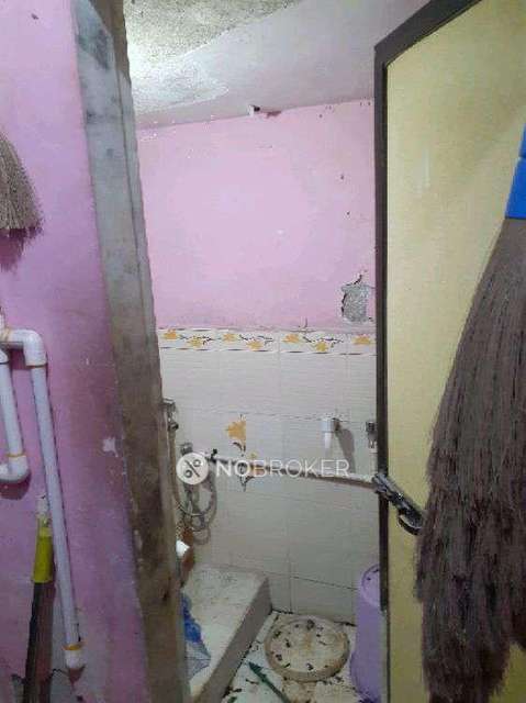 1 RK Flat In Manglal Kalash For Sale  In Mulund East