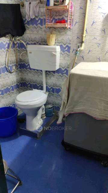 1 BHK Flat In Standalone Building  For Sale  In Santacruz East