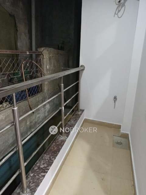 2 BHK Flat For Sale  In Mahavir Enclave Part 1