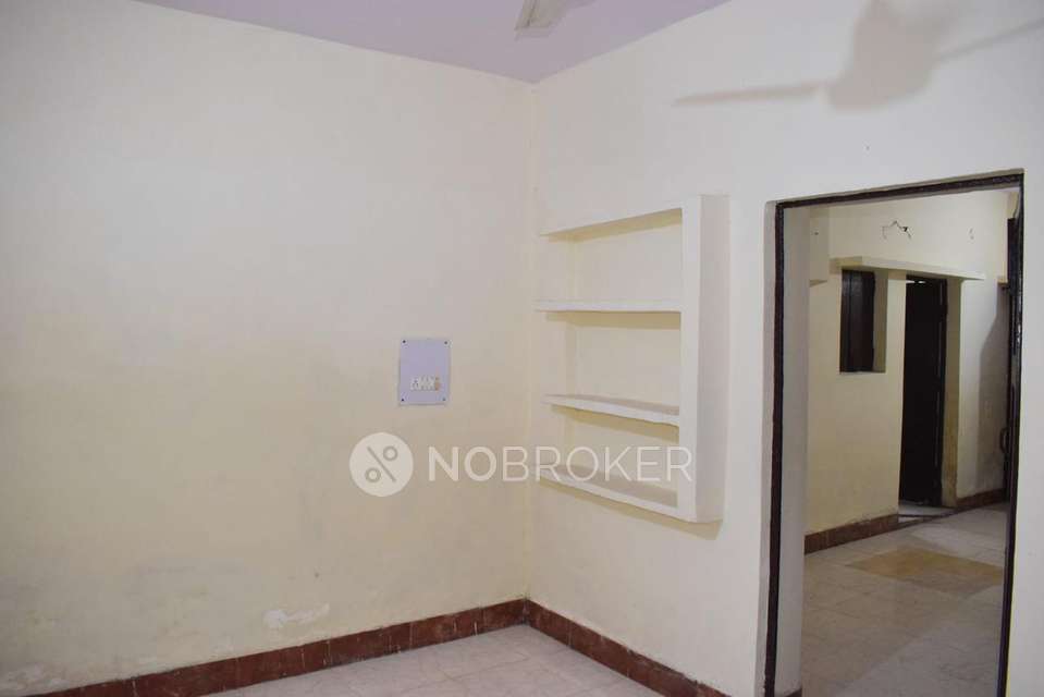 4 BHK Flat For Sale  In Ghazipur Dairy Farm