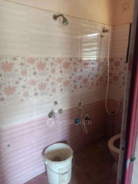 2 BHK Flat In Golden Ganapathy Flats For Sale  In X4qj+2cr, Avvai St, Srivenkateswsra Nagar, Anakaputhur, Chennai, Tamil Nadu 600070, India