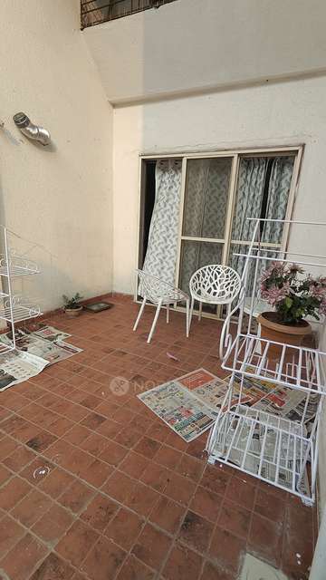 2 BHK Flat In Venkatesh Flora for Rent  In Mundhwa