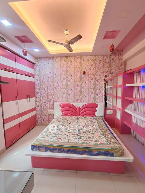 3 BHK Flat In Lodha Iris For Sale  In Majiwada