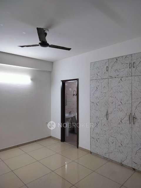 2 BHK Flat In Gulshan Botnia For Sale  In Sector-144