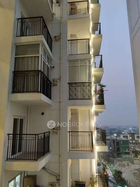 2 BHK Flat In Gulshan Botnia For Sale  In Sector-144