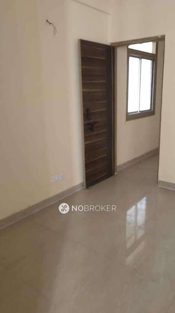 2 BHK Flat In Lohiya Enclave For Sale  In Omicron I