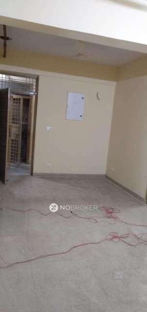 2 BHK Flat In Lohiya Enclave For Sale  In Omicron I