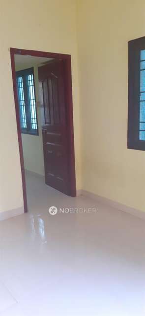 2 BHK Flat In Standalone Building  For Sale  In Selaiyur