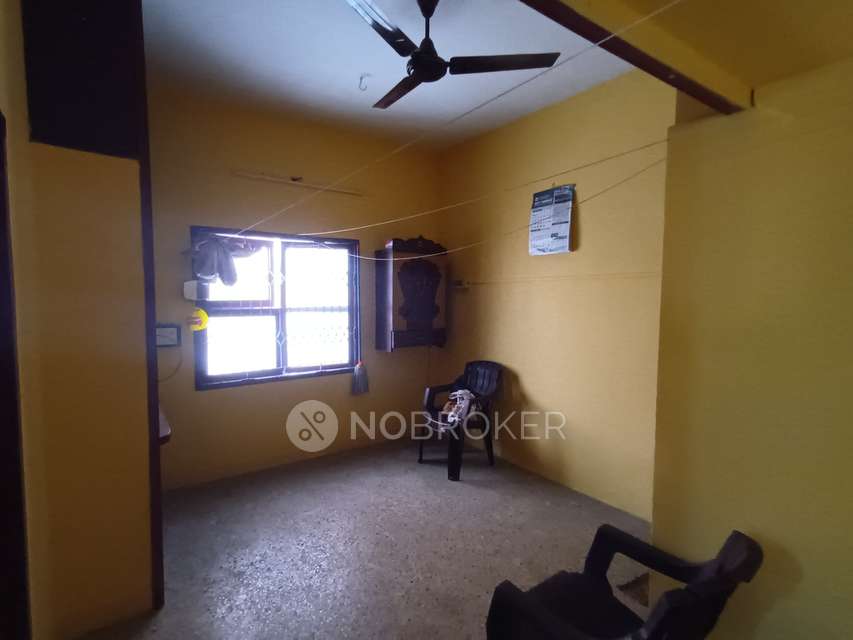 1 BHK Flat In Kumaran Flats For Sale  In Valasaravakkam