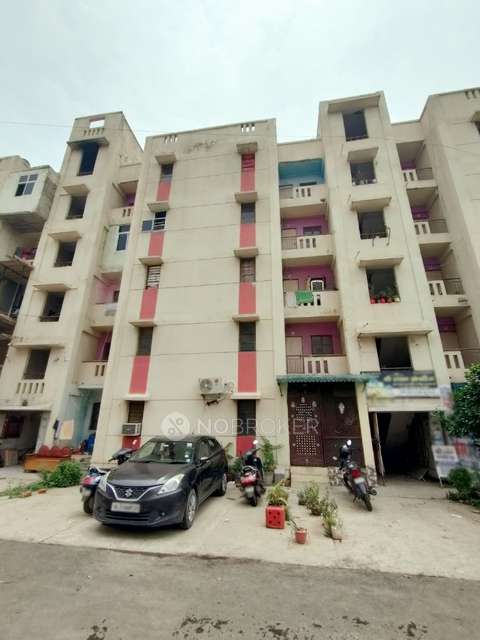 1 BHK Flat In Dda Lig Flats For Sale  In Rohini, New Delhi