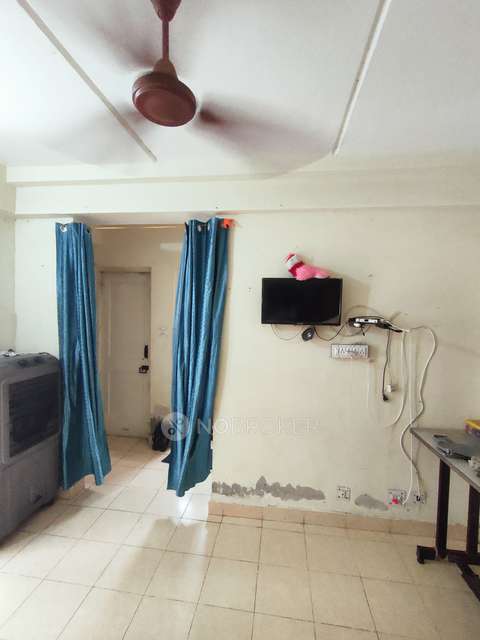1 BHK Flat In Dda Lig Flats For Sale  In Rohini, New Delhi