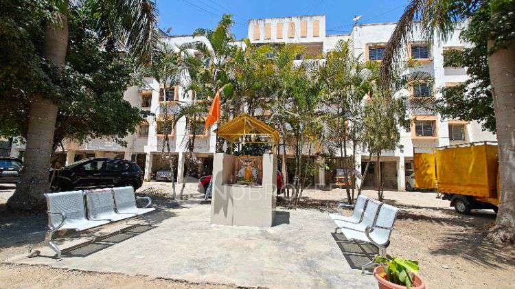 1 BHK Flat In Shreenagari Society, Behind Amanora Mall, Hadapsar for Rent  In Shreenagari Society Road