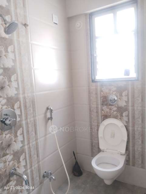 2 BHK Flat In Sky View Housing Society for Rent  In Baner