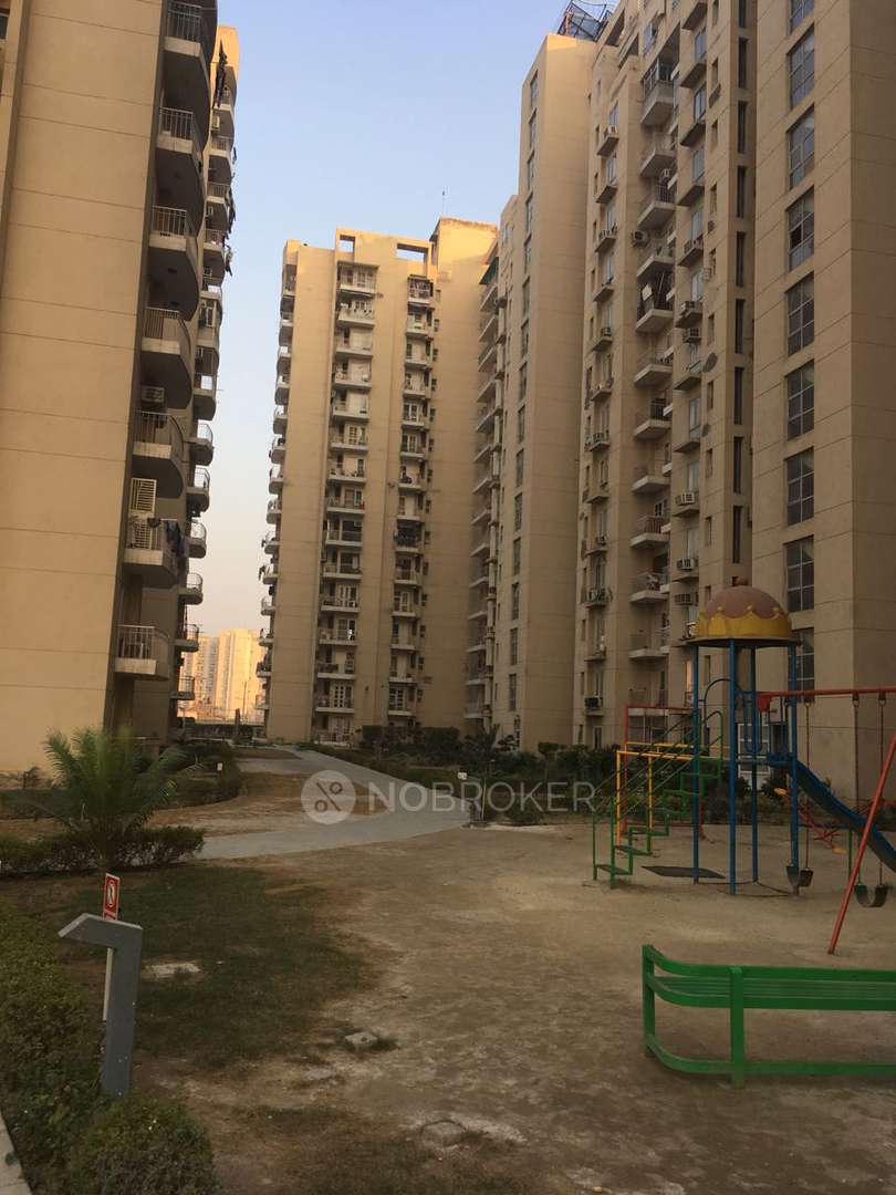 Shiv Sai Ozone Park, Sector 86 Sector 86 Rent WITHOUT BROKERAGE Semi