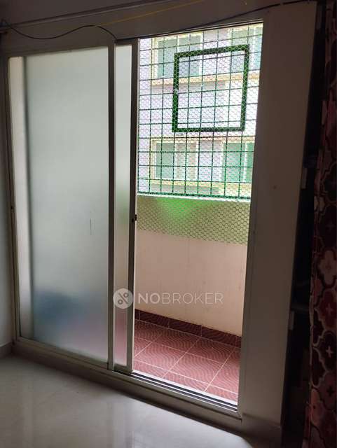 2 BHK Flat In A.k. Paramount For Sale  In Ak Paramount