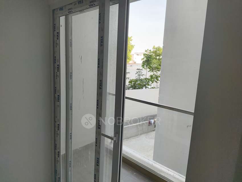 2 BHK Flat In Sunshine For Sale  In Manikonda