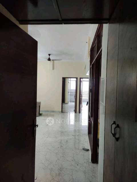 2 BHK Flat In Jaipuria Sunrise Greens for Rent  In  Indirapuram