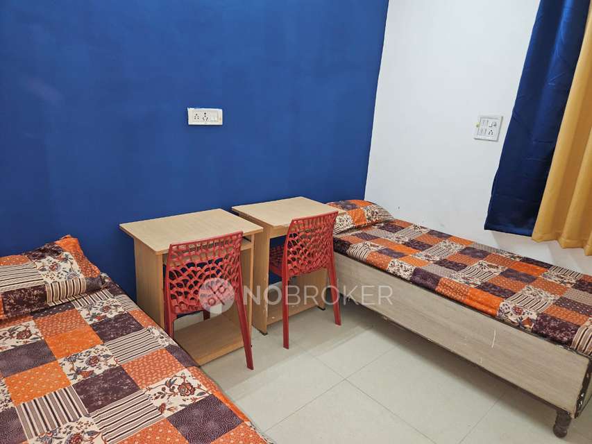 PG for Girls in Satya Niketan,