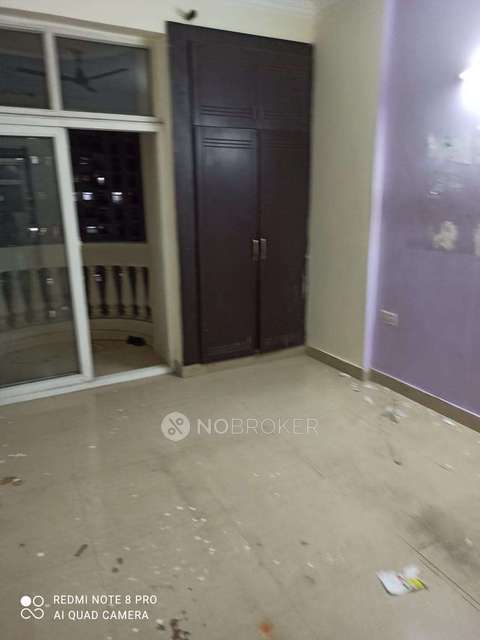 2 BHK Flat In Amarpali Silicon City for Rent  In Sector 76