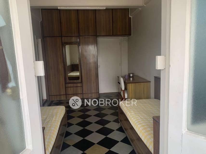 4 BHK Flat For Sale  In Dadar West 